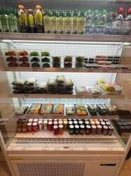 Fully Electric Takeaway for Sale with Large Shopfront in Camberley Photo 3