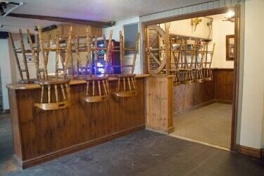 GWYNEDD - TRADITIONAL INN & RESTAURANT