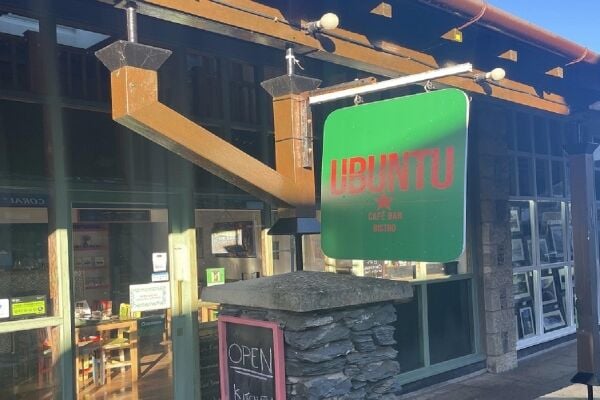 Licenced Cafe Bar/Bistro - Windermere Photo 3