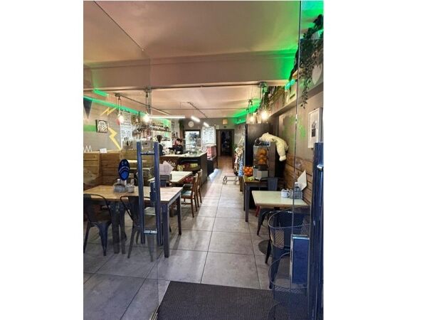 Highly rated Café for sale Photo 3