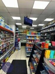 Turnkey Off-Licence Opportunity in Prime East End London Location Awaits! Photo 3