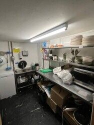 Shoreditch Cafe with Seating & Deli Counter Photo 3