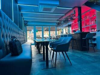 Prime Location Bar and Restaurant 50 Seater on 2 Floors Collier Row Romford Photo 3