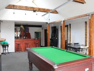 BEDFORDSHIRE/CAMBS BORDER - TWO BED CHARACTER PUB WITH LARGE PLOT Photo 3