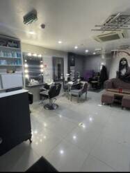 Hair and beauty salon for sale in Woodgreen London