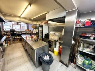 HOT FOOD TAKEAWAY: MACCLESFIELD: Photo 3