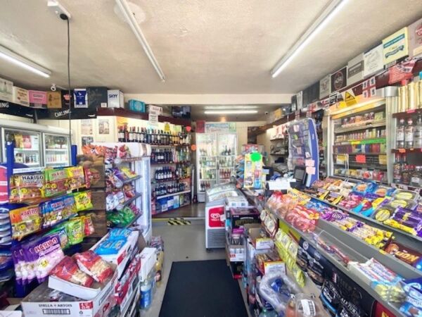 Leasehold Off-Licence Located In Solihull Photo 3