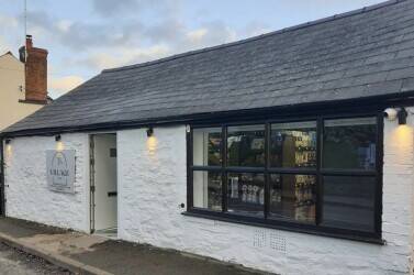 Affluent Convenience store for sale in Worcestershire / Hereford Photo 3