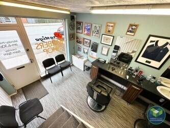 BARBERS/HAIR SALON: WHITEFIELD:BURY Photo 3