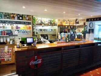 WILTSHIRE - MAIN ROAD FREEHOUSE GUEST HOUSE Photo 3
