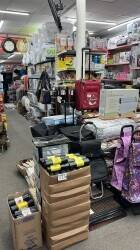 THIS POUND PLUS IS FOR SALE IN PRIME LOCATION OF CROYDON, HUGE POTENTIAL TO INCREASE SALES. Photo 3