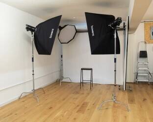 Photography Studio & Darkroom (perfect for running workshops and classes) Photo 1