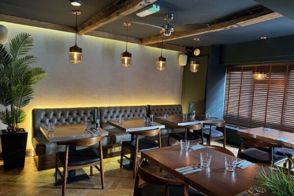 Restaurant & Cocktail Bar - Lancashire Photo 3