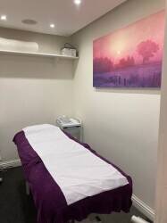 Well-established and popular beauty clinic based in an ideal area of Hertfordshire.