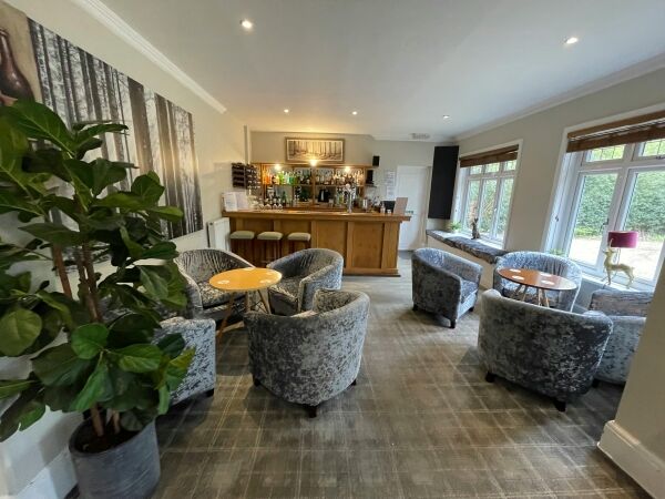 Boutique Hotel (6 bedrooms), Restaurant & Owners Accommodation Boutique Hotel (6 bedrooms), Restaurant & Owners Accommodation