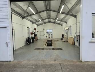 Modern Vehicle repair Garage and MOT station