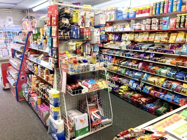 NEWSAGENTS/OFF-LICENCE with COFFEE/ICE CREAM BAR Photo 3