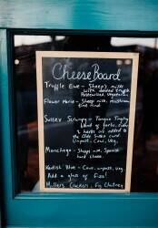 Wine Shop/ Bar for sale in Hastings Photo 4