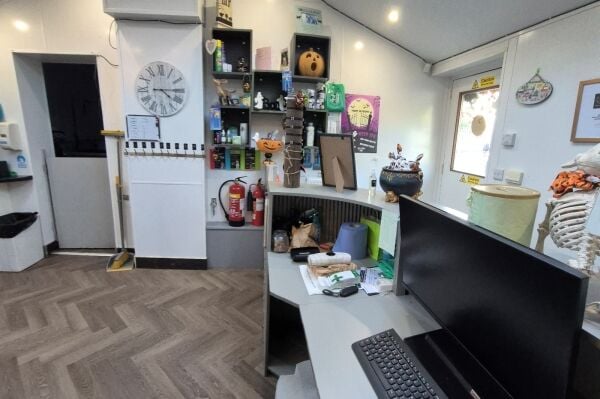 Leasehold Dog Groomers - Central Lancashire Leasehold Dog Groomers - Central Lancashire