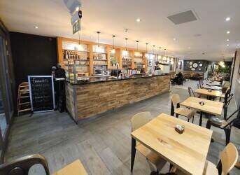 HIGHLY PROFITABLE, LONG-ESTABLISHED CAFÉ FOR SALE AYRSHIRE Photo 3