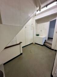 VERSTAILE E CLASS PREMISE BURGESS HILL, WEST SUSSEX Photo 3
