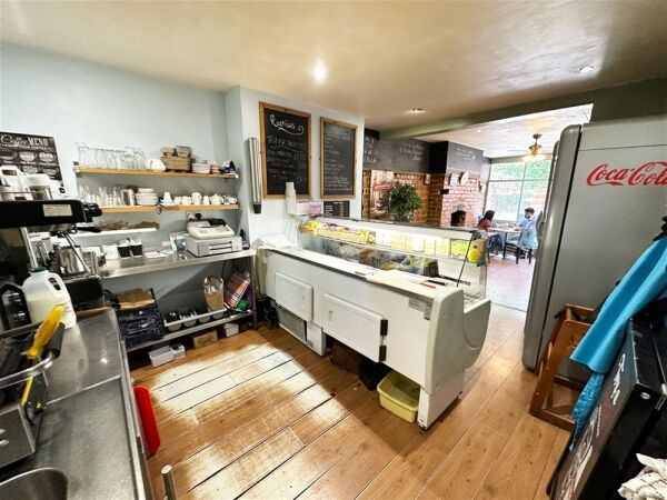 Cafe in Didsbury Photo 3