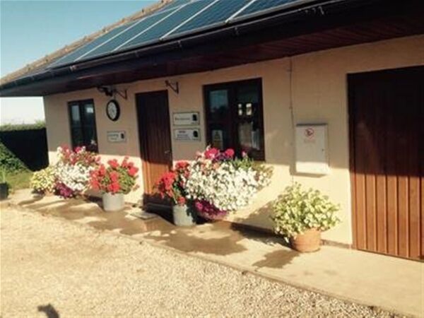 ANIMAL BOARDING AND PET GROOMING SALON Photo 3