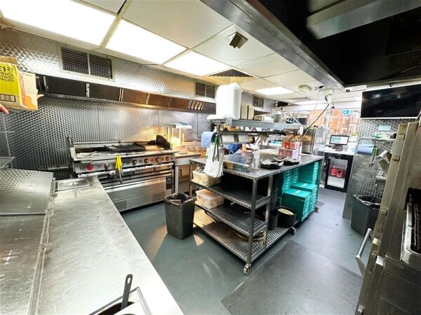 Hot Food Takeaway in West Didsbury Photo 3