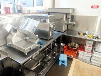 JUST REDUCED CATERING & RETAIL BUTCHERS  - NOW £349,000 plus SAV– VIRTUAL FREEHOLD  SOUTHEND ON SEA