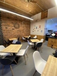 Modern Fully equipped cafe in Burton on Trent. OPEN TO ANY OFFERS!