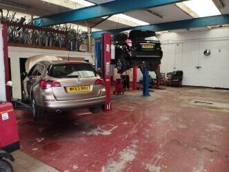 MOT Centre & Vehicle Repairs For Sale in Northampton Photo 4