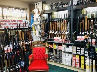 Established since 2002: Air Gun and Hunting Store, low cost leasehold premises