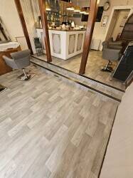 Recently refurbished salon in Winchester Photo 3