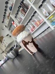 Sweets & Desserts Shop for Sale in Winchburgh, West Lothian