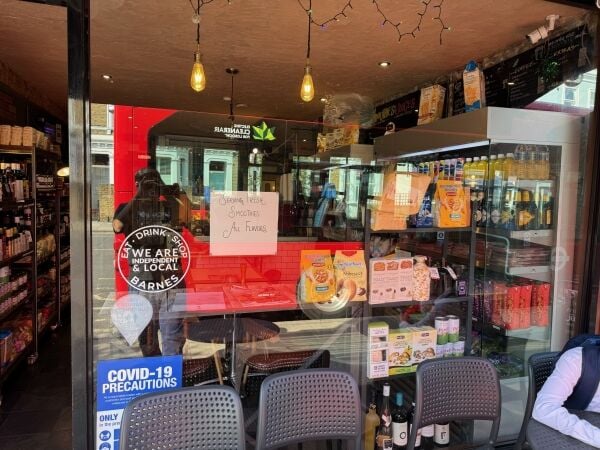 Artisan Italian Café, Wine Bar, and Deli Based in Castelnau Barns, London *REDUCED*