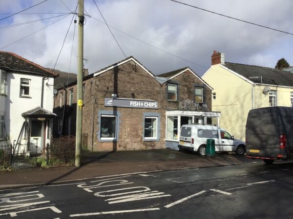 SUPERB FREEHOLD FISH & CHIP SHOP, NR ABERGAVENNY Photo 3