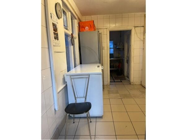 Established Takeaway in Prime Worcester Location Established Takeaway in Prime Worcester Location