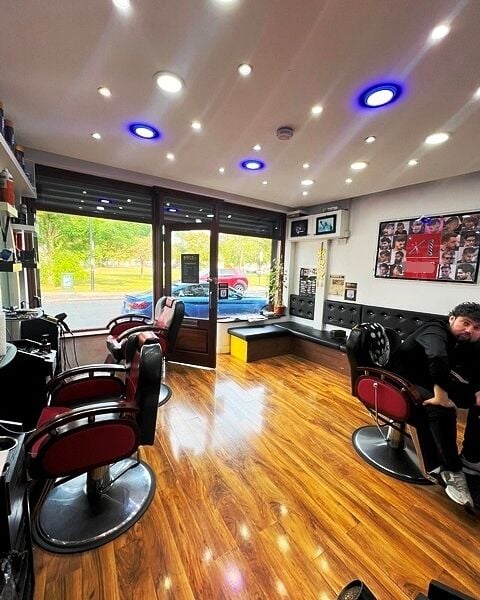 Well Presented Barbers for Sale Well Presented Barbers for Sale