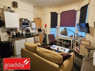 Established HMO Well Located Between Shops & Seafront Established HMO Well Located Between Shops & Seafront