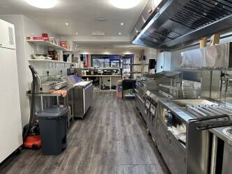 A3/A5 Portsmouth burger/wings/fries  *&pound;25 per day rent