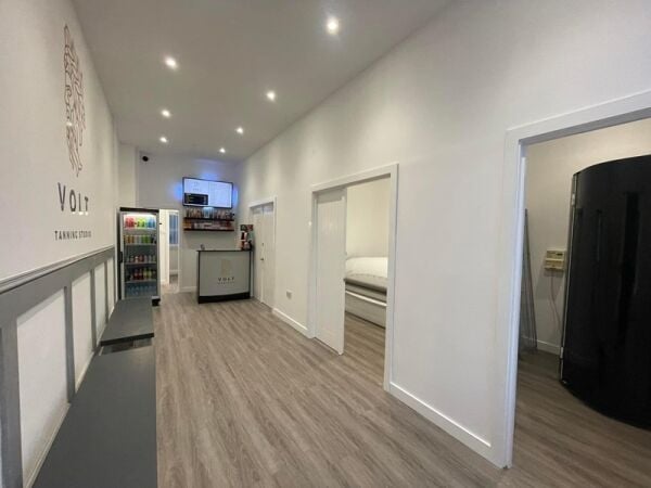 Popular & Established Tanning Salon For Sale