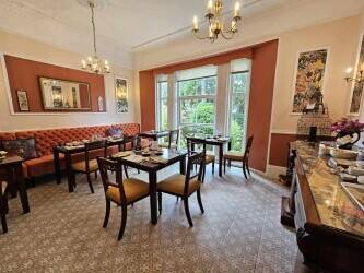 A Luxurious 7 Bedroom Guest House for sale A Luxurious 7 Bedroom Guest House for sale