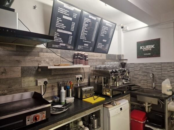 Thriving Coffee Shop Opportunity in Buckinghamshire Thriving Coffee Shop Opportunity in Buckinghamshire