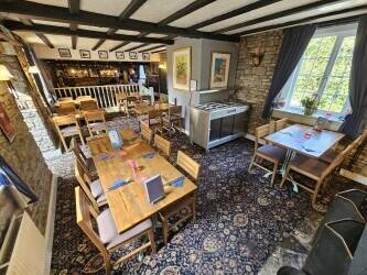 Character Detached Somerset Village Pub & Restaurant With 3 Bedroom Accommodation