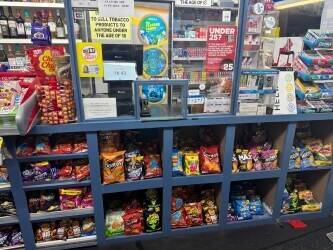 Convenience store 