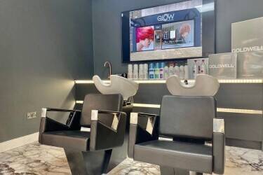 Established Beauty Salon Business