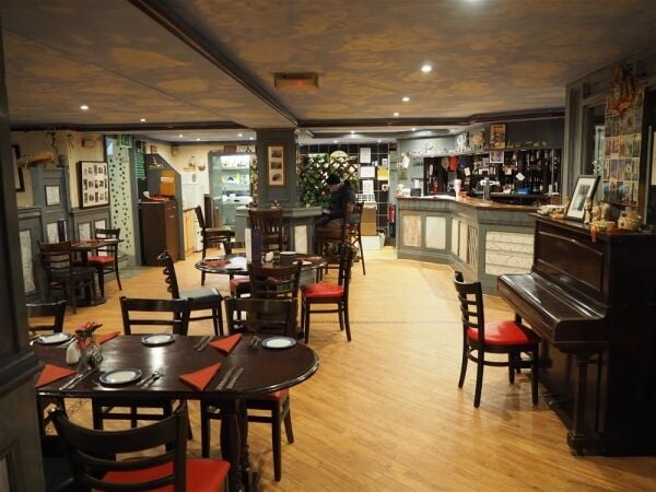 Restaurants For Sale in Burnley Restaurants For Sale in Burnley