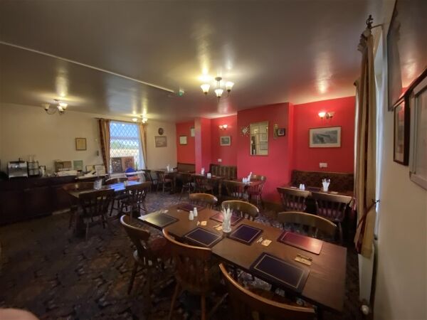 PUBLIC HOUSE, RESTAURANT & TWO SELF-CATERING COTTAGES PUBLIC HOUSE, RESTAURANT & TWO SELF-CATERING COTTAGES