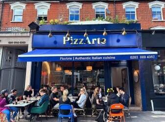 Italian restaurant and pizzeria for sale in Hammersmith, London.