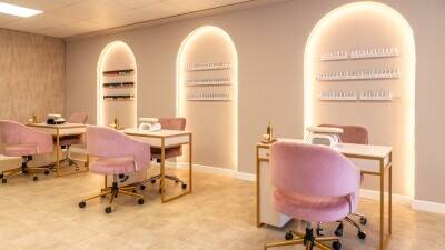 Luxury Turnkey Beauty Salon for Sale – Prime Location, Established Clientele, Ready to Profit!